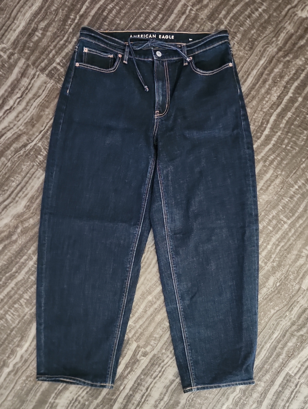 American Eagle barrel leg dark wash jeans Size 8